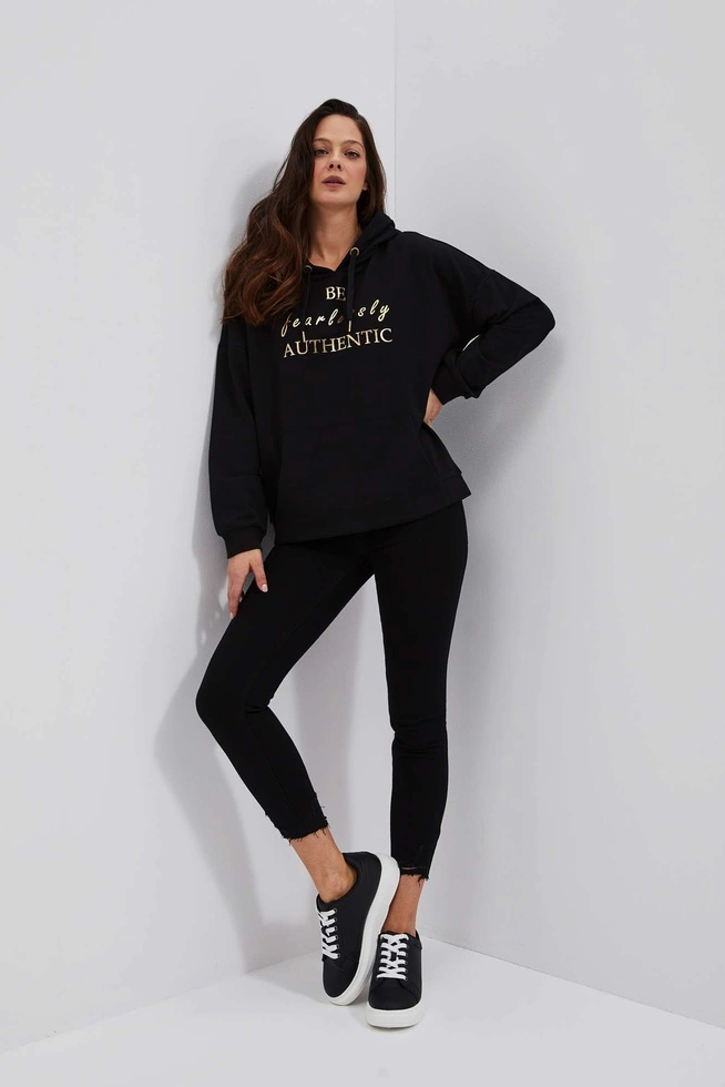Bluza z kapturem i ozdobnym napisem czarna