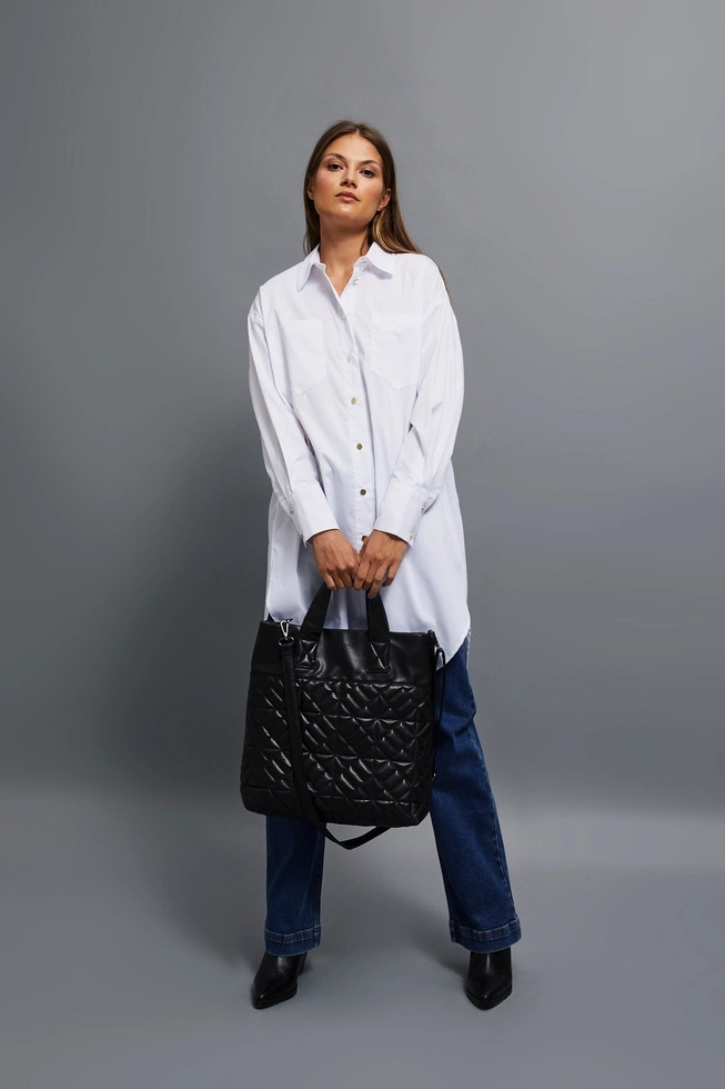 Pikowana torba na ramię ze skóry ekologicznej czarna