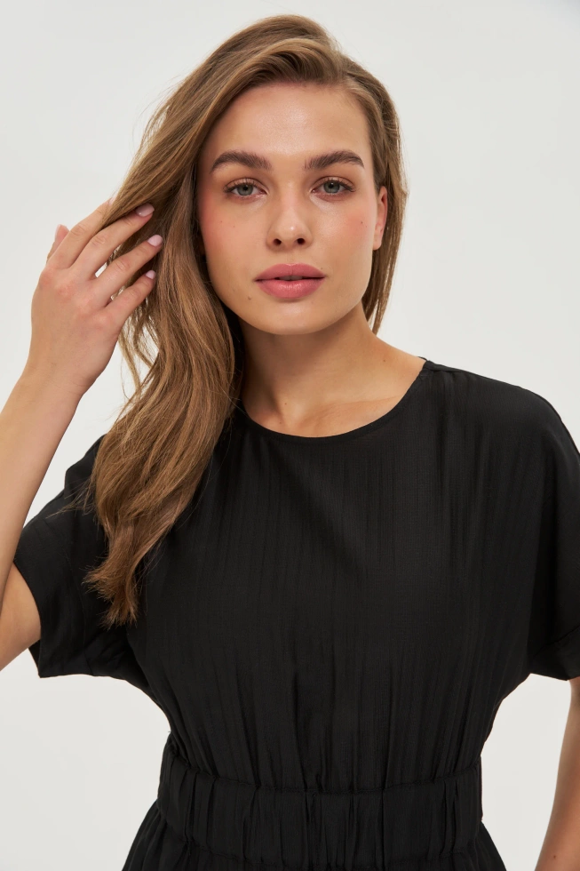 Wiskozowa sukienka czarna