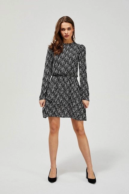 Taliowana sukienka z nadrukiem