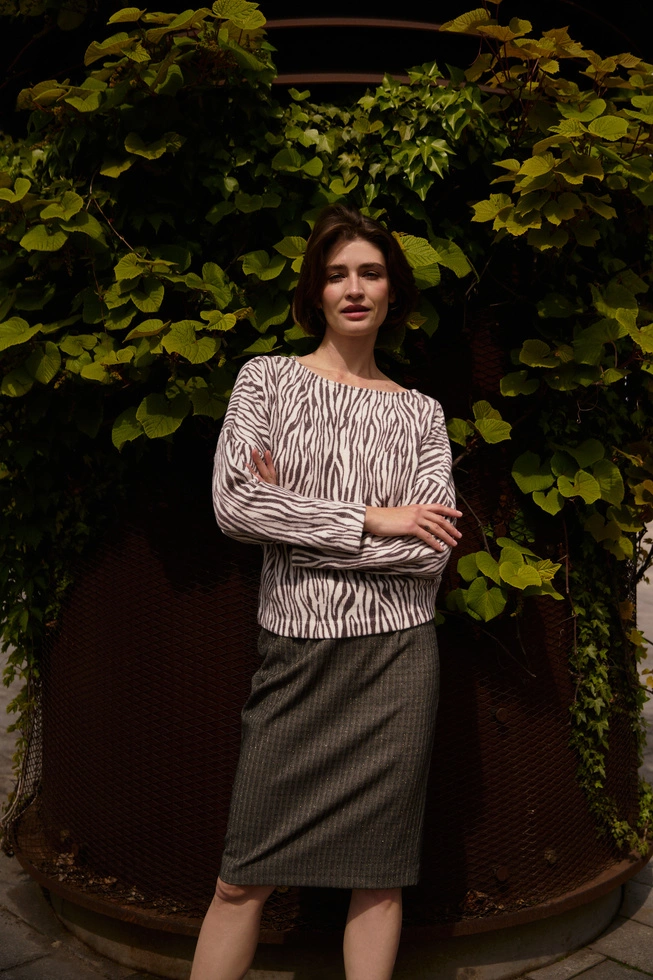 Bluza w zwierzęcy wzór beżowa