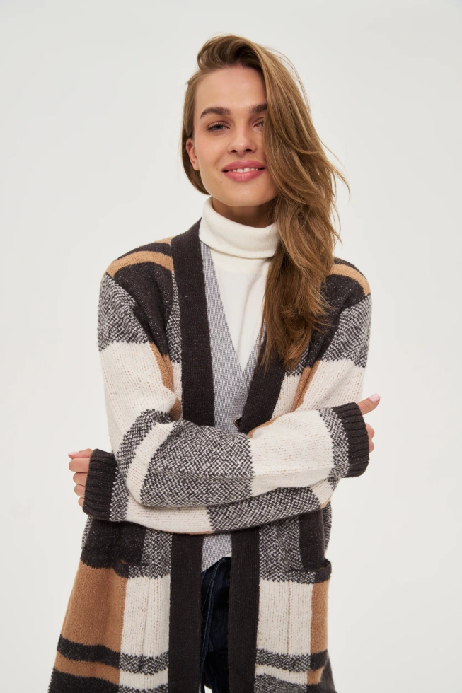 Kardigan w kratę beżowy