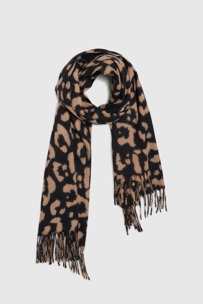 Szalik w panterkę brązowy