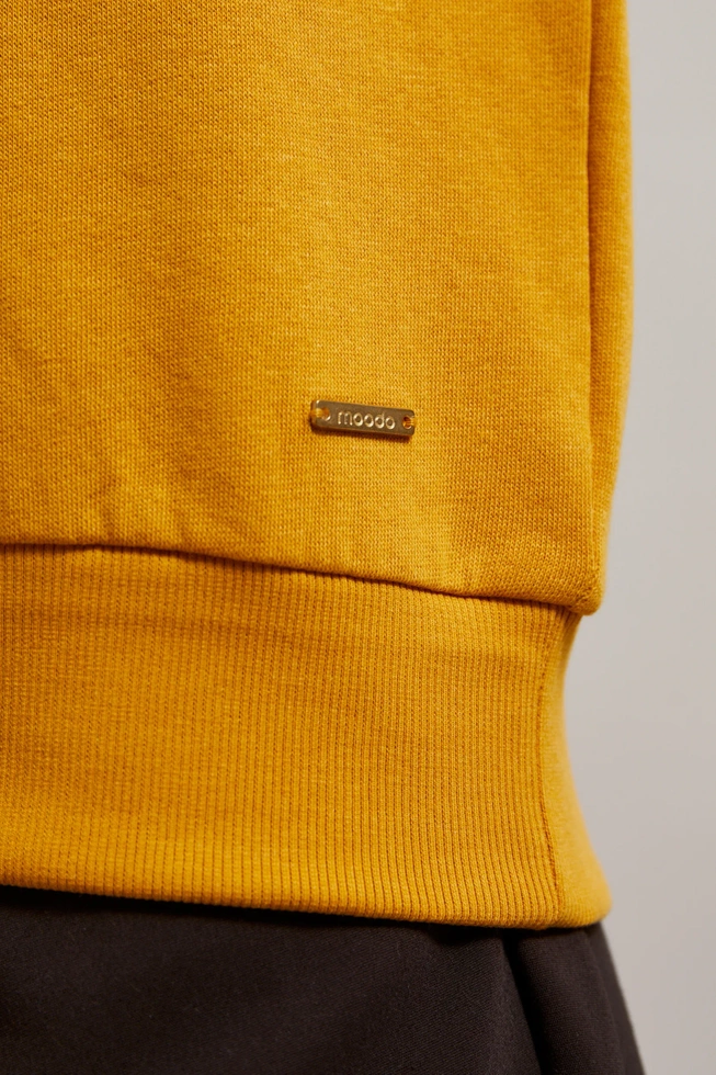 Bluza z dekoltem w serek i długimi rękawami pomarańczowa