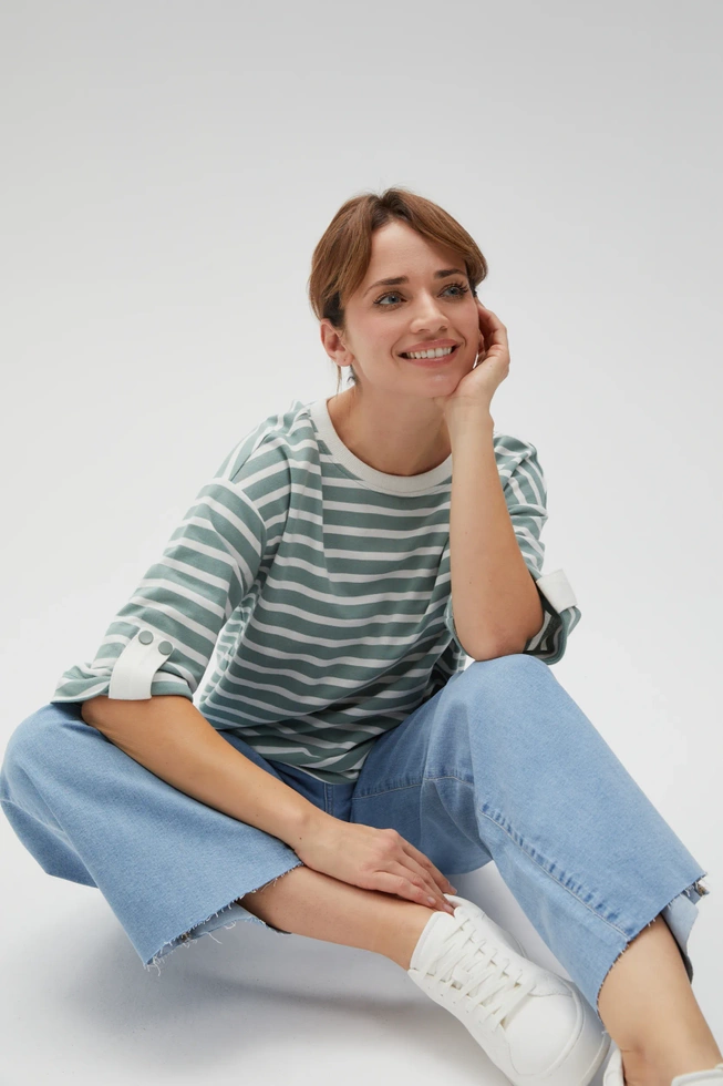 Bluza oversize w paski z szerokimi rękawami oliwkowa