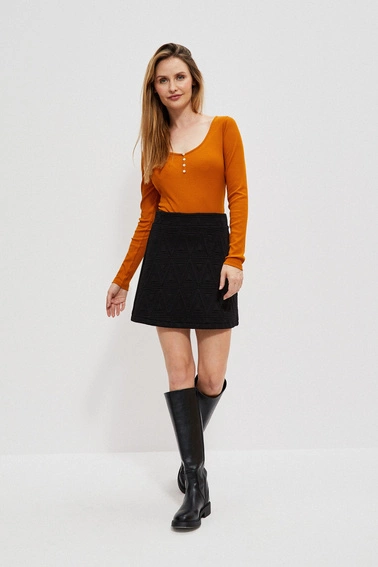 Spódnica mini z geometrycznym tłoczeniem