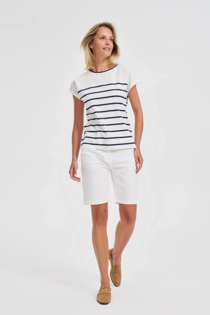 Bawełniane szorty z paskiem białe