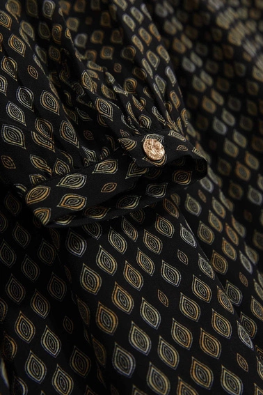 Sukienka midi z printem i falbaną czarna