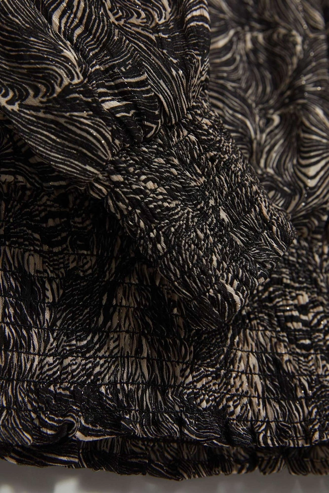 Koszula z printem i bufiastymi rękawami czarna