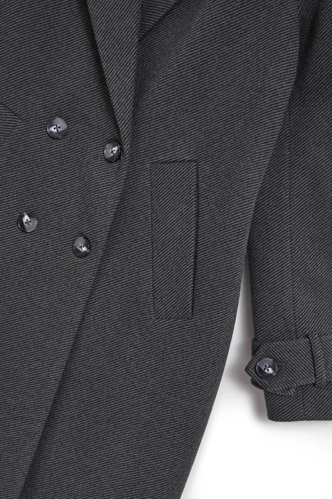 Elegancki długi płaszcz szary