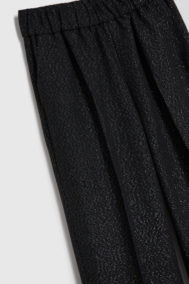 Spodnie ozdobione metaliczną nitką czarne