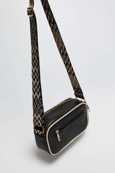 Torebka crossbody czarna