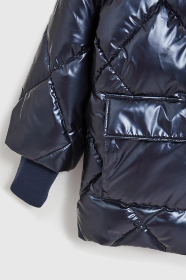 Pikowana metaliczna kurtka z kapturem grantowa 