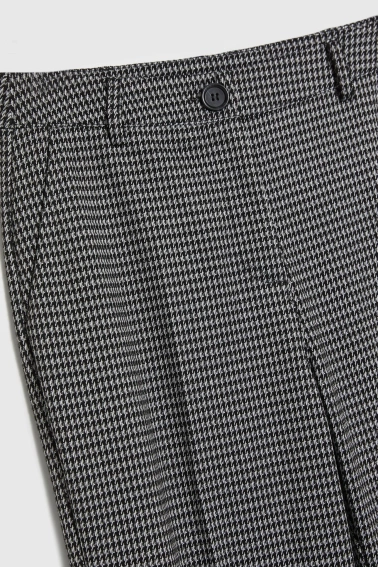 Spodnie w pepitkę szare