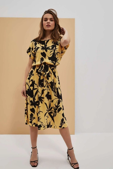 Wiskozowa sukienka z roślinnym wzorem 