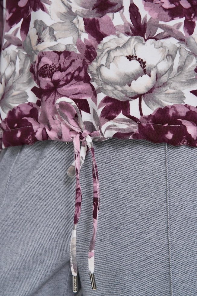 Bluza w kwiaty biała