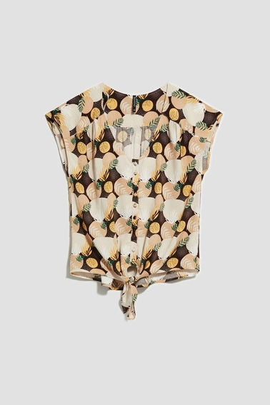 Koszulowa bluzka z wiązaniem 