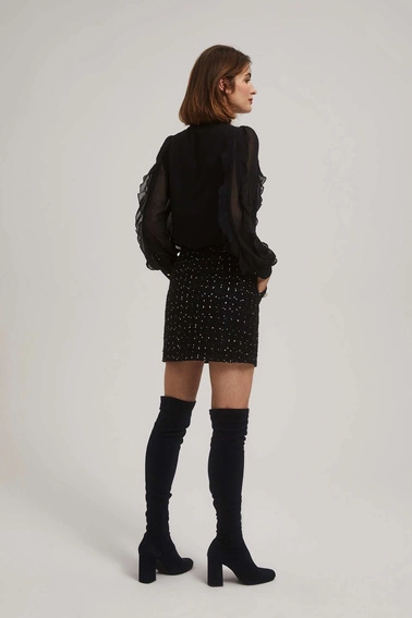 Spódnica w tweedowym stylu z ozdobnymi guzikami czarna