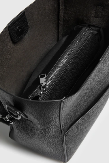 Torebka na ramię czarna