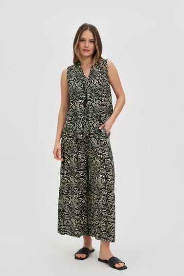 Wzorzysty komplet czarny