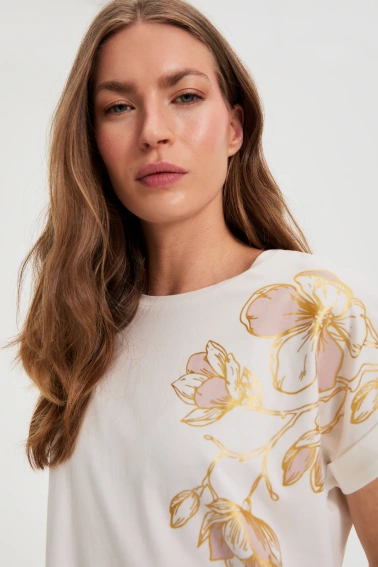 Bluzka z nadrukiem biała