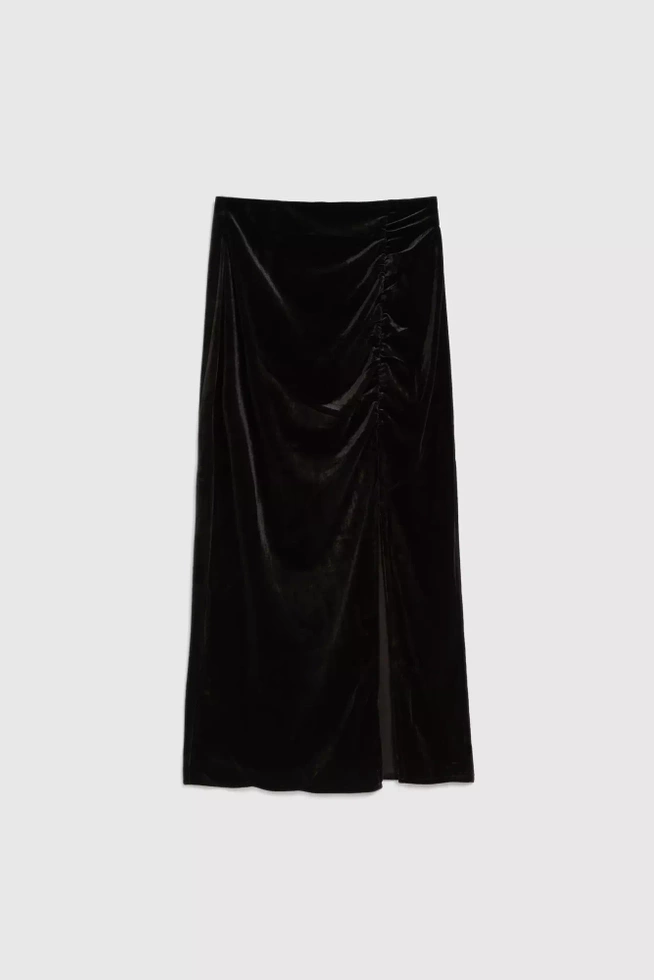 Welurowa spódnica z rozcięciem