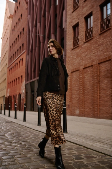 Spódnica w panterkę brązowa