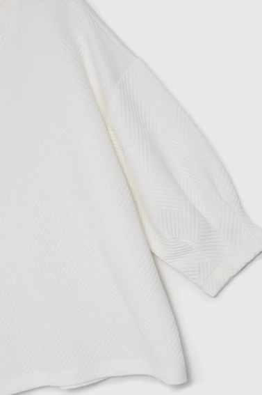 Bluza ze strukturalnego materiału biała