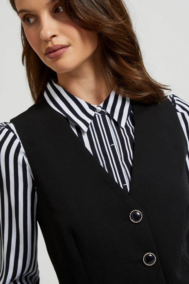 Kamizelka z ozdobnymi guzikami czarna