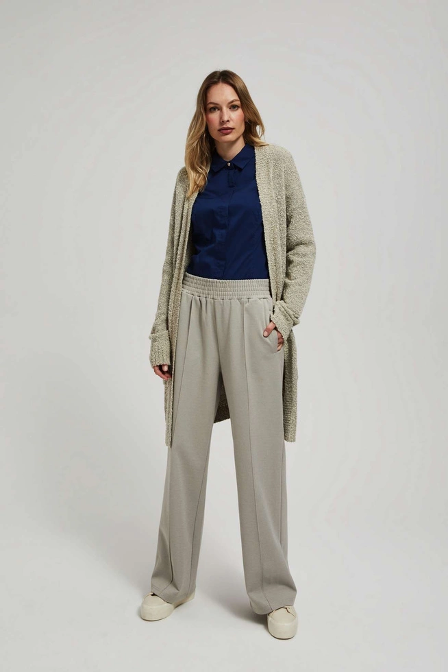 Długi kardigan z kieszeniami piaskowy