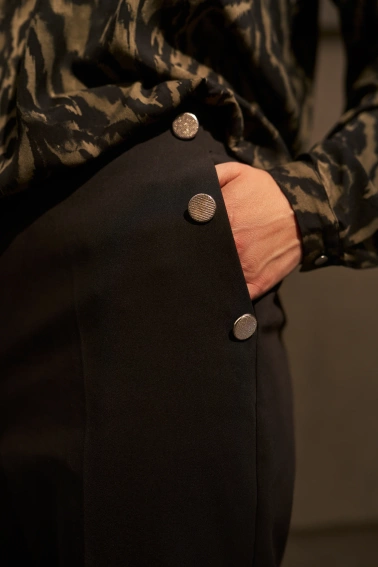 Spodnie cygaretki czarne 