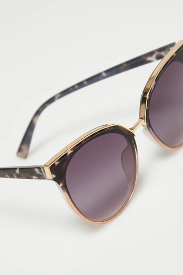 Okulary przeciwsłoneczne beżowe