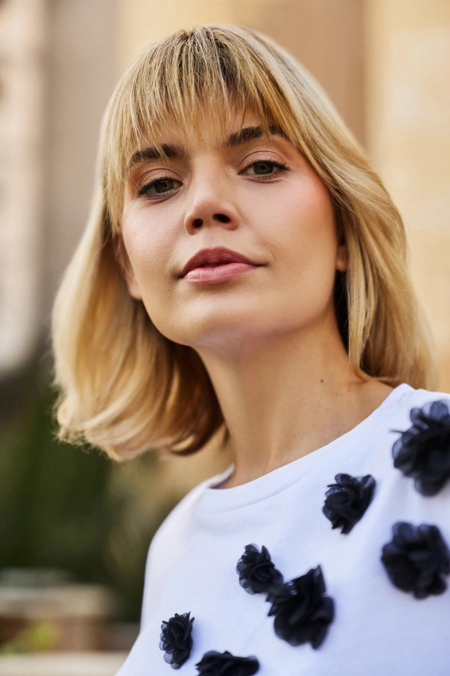 T-shirt z aplikacją biały