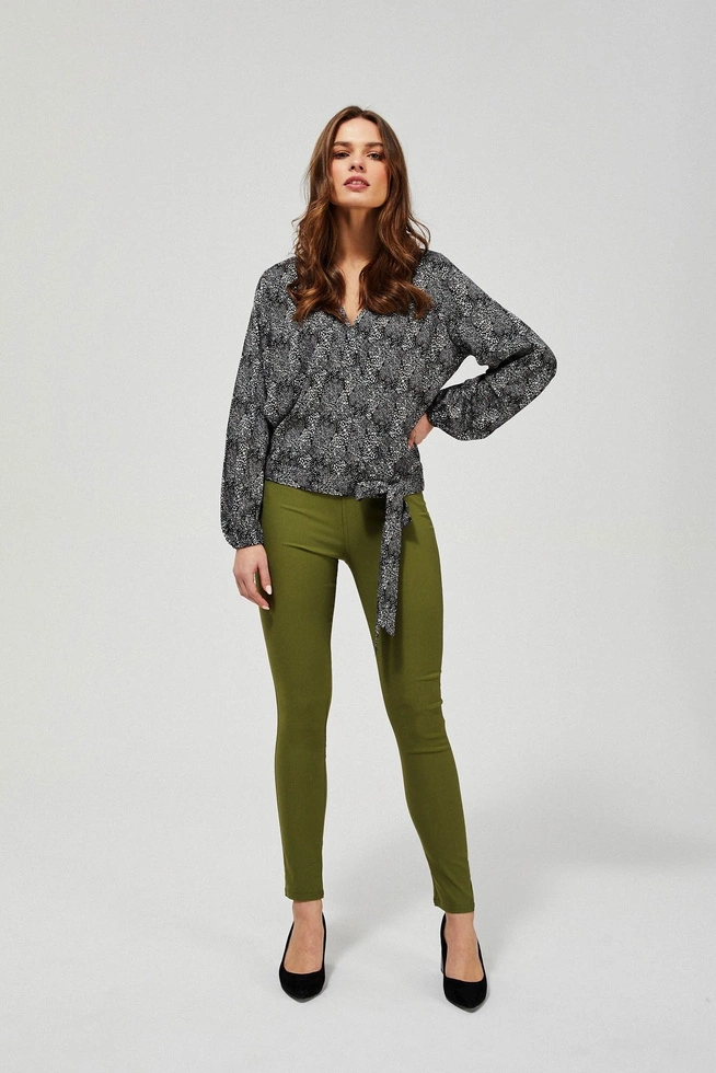 Koszula z głębokim dekoltem