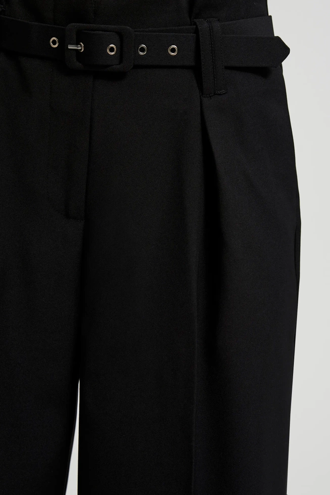 Eleganckie spodnie z paskiem czarne