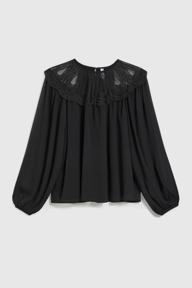 Koszula z ozdobnym dekoltem czarna
