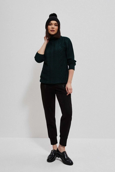Sweter w warkoczowy splot z długimi rękawami szmaragdowy