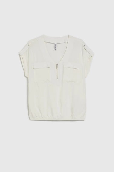 Wiskozowa koszula z dekoltem w serek biała