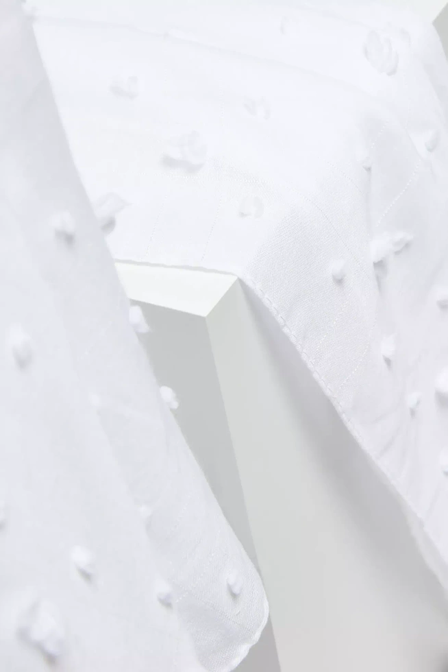 Gładki letni szal biały