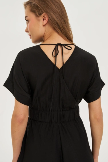 Wiskozowa sukienka czarna