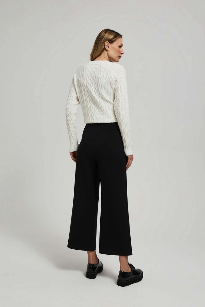 Spodnie z kantem czarne