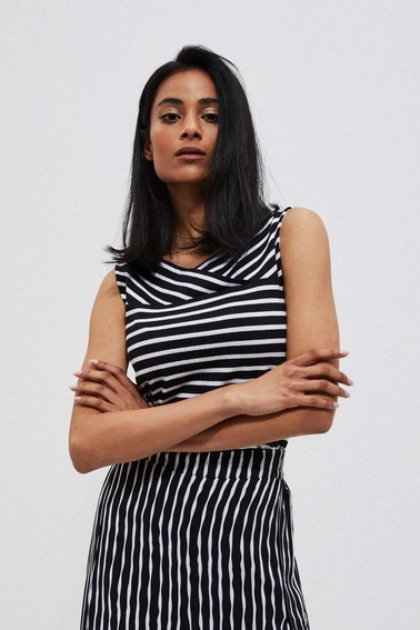 Dopasowany top w paski czarno-biały