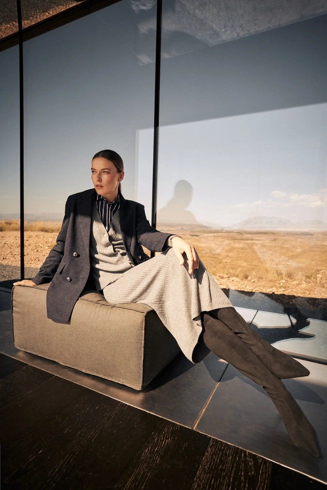 Marynarka dwurzędowa z ozdobnymi guzikami granatowa