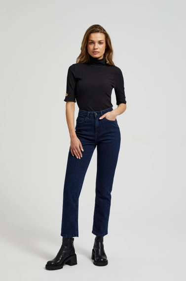 Prążkowana bluzka z golfem czarna