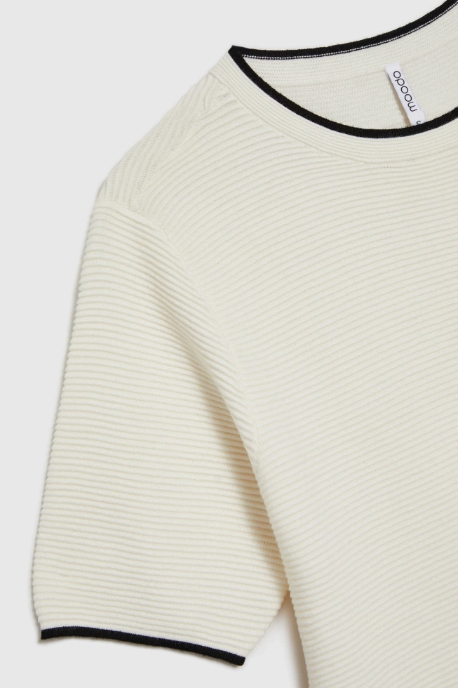 Sweter z krótkimi rękawami biały