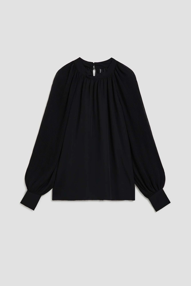Koszula z plisowanymi rękawami czarna
