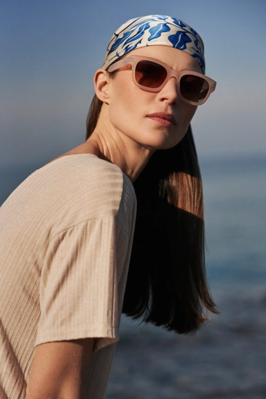 Wąskie okulary różowe