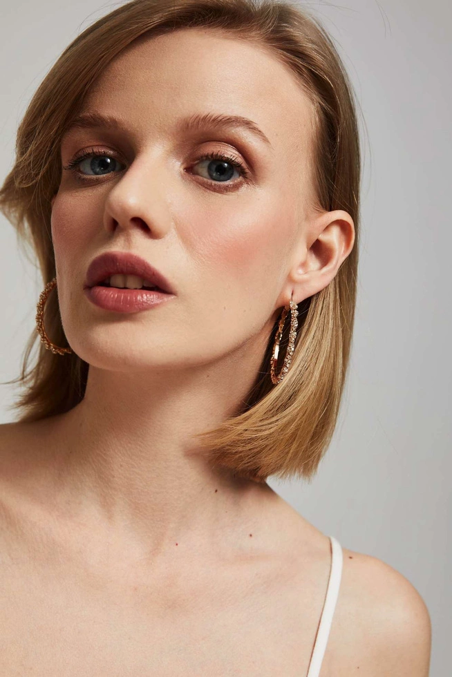 Ozdobne kolczyki koła z cyrkoniami