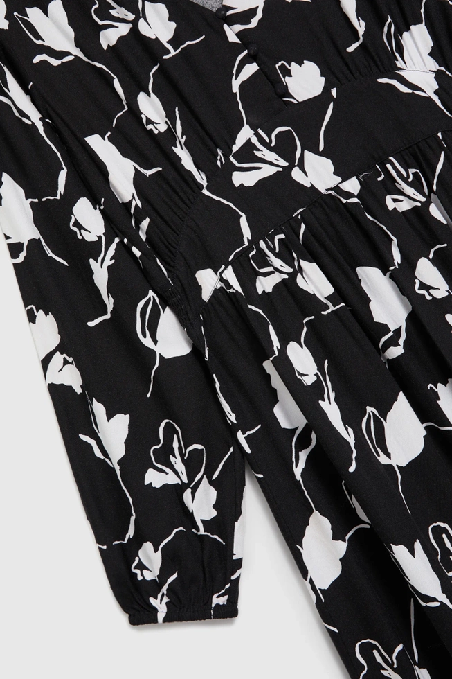 Wiskozowa sukienka z printem czarna