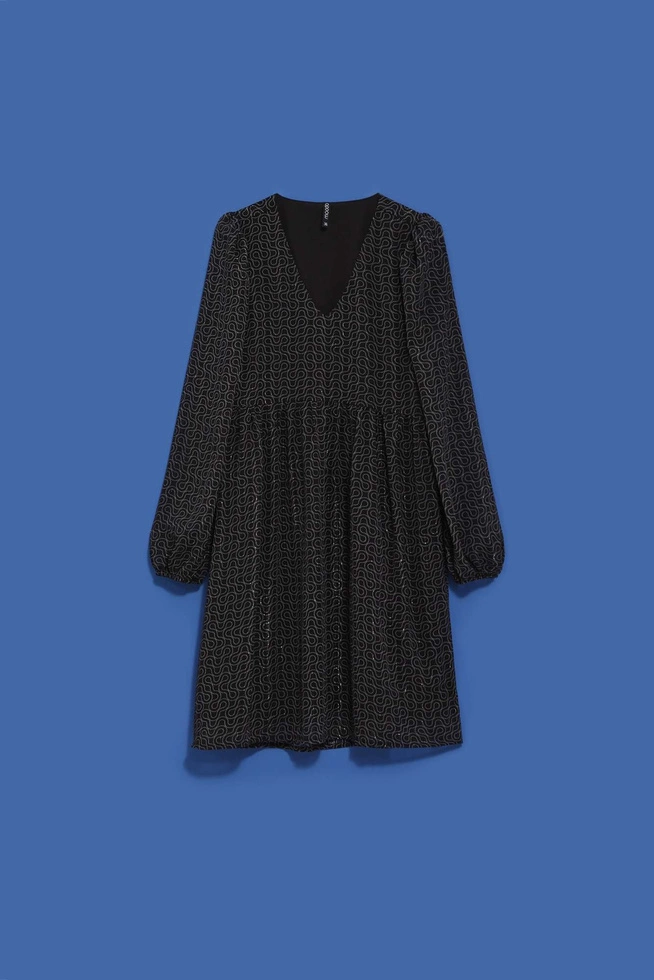 Rozkloszowana sukienka z printem czarna